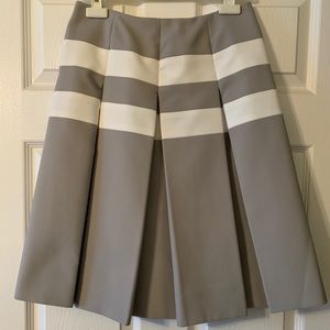 MARC JACOBS Grey pleated skirt